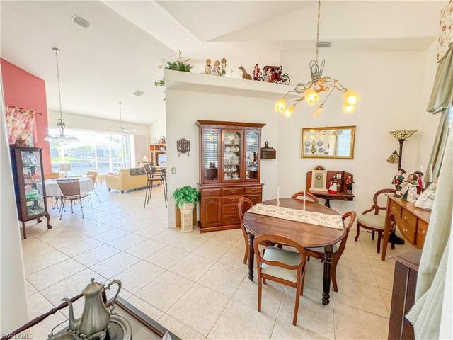 2219 SE 20th  AVE, Cape Coral, FL 33990