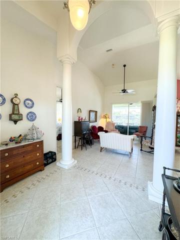 2219 SE 20th  AVE, Cape Coral, FL 33990