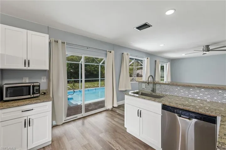 655 NE 15th  CT, Cape Coral, FL 33909