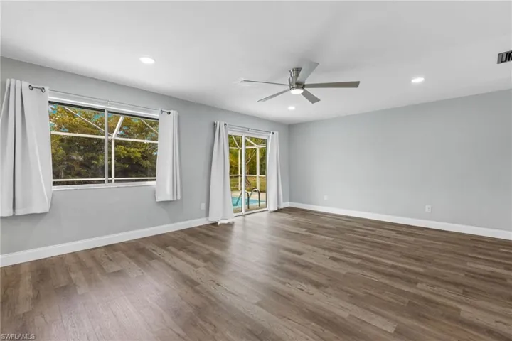 655 NE 15th  CT, Cape Coral, FL 33909