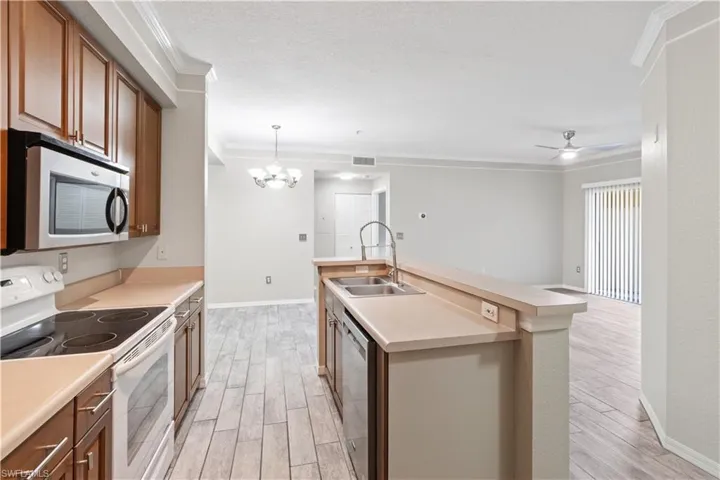 11561 Villa Grand 716, Fort Myers, Florida 33913