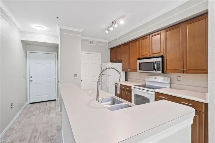 11561 Villa Grand 716, Fort Myers, Florida 33913