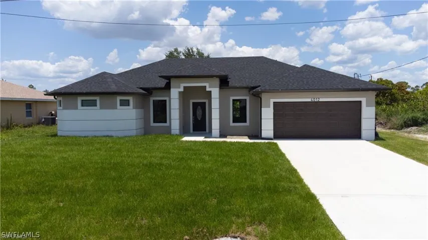 3728 9th St W, Lehigh Acres, Florida 33971
