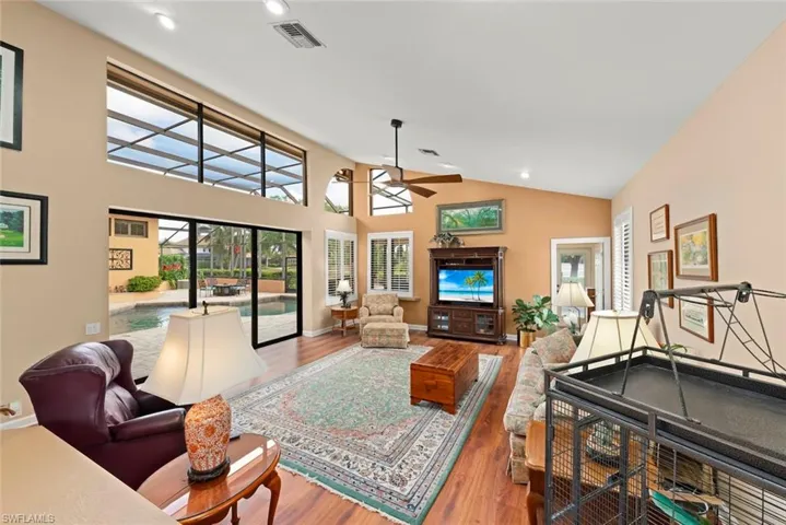 15241  Tweedale  CIR, Fort Myers, FL 33912