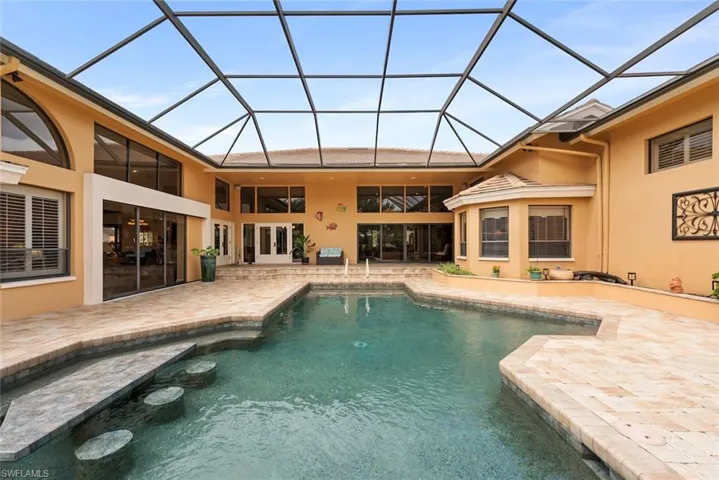 15241  Tweedale  CIR, Fort Myers, FL 33912