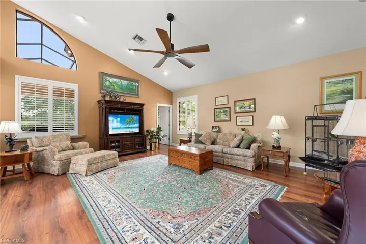 15241  Tweedale  CIR, Fort Myers, FL 33912