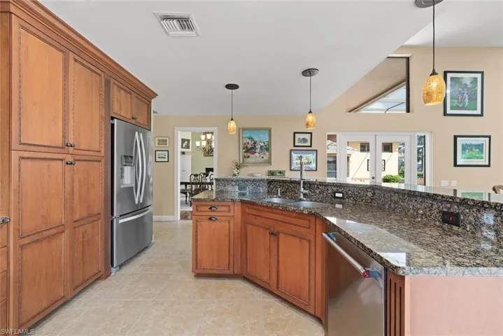 15241  Tweedale  CIR, Fort Myers, FL 33912