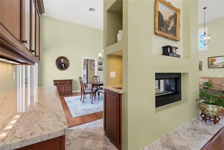 15241  Tweedale  CIR, Fort Myers, FL 33912
