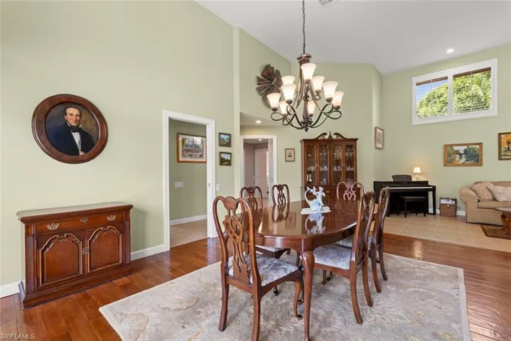 15241  Tweedale  CIR, Fort Myers, FL 33912
