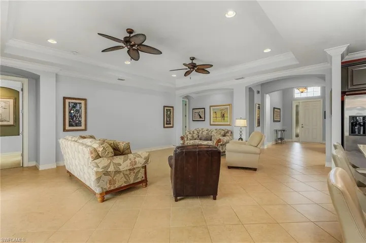 2625 Stonyhill CT, CAPE CORAL FL 33991