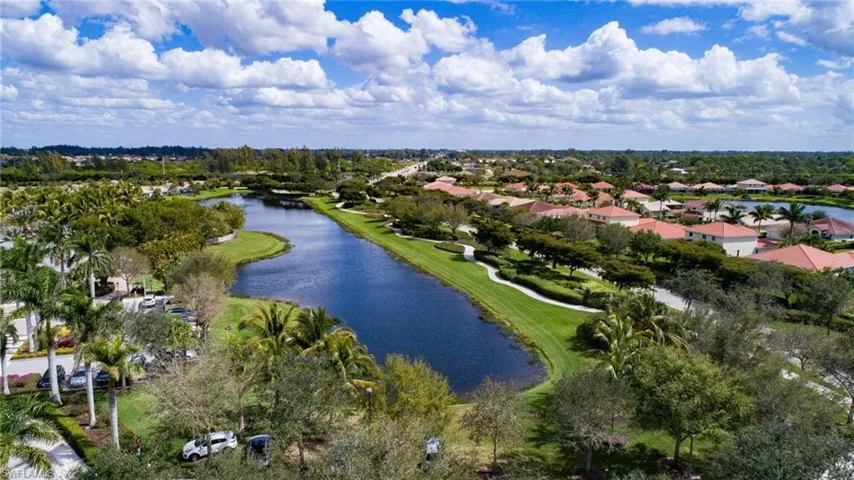 2625 Stonyhill CT, CAPE CORAL FL 33991