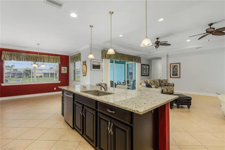 2625 Stonyhill CT, CAPE CORAL FL 33991