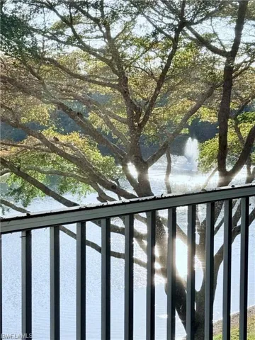5640 Northboro Dr 201, Naples, Florida 34110