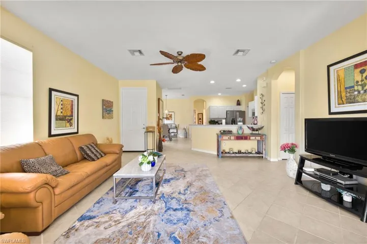 10523 Diamante Way, Fort Myers, Florida 33913