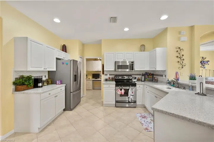 10523 Diamante Way, Fort Myers, Florida 33913