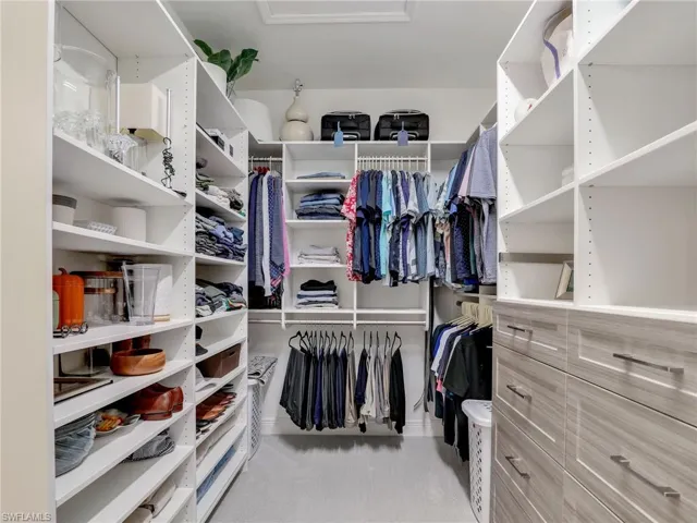 custom closets