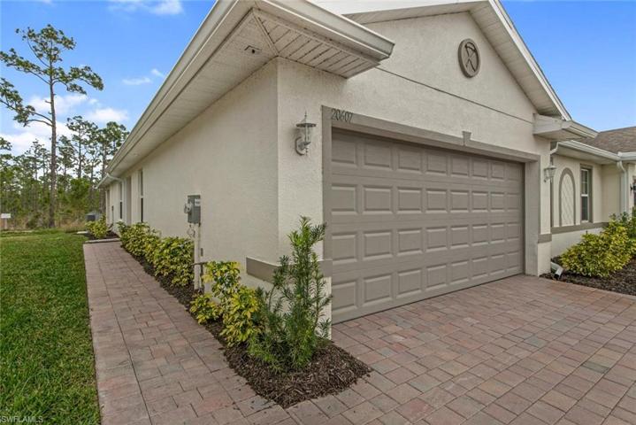 20607  Plumwood  LOOP, North Fort Myers, FL 33917