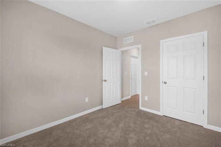 20607  Plumwood  LOOP, North Fort Myers, FL 33917