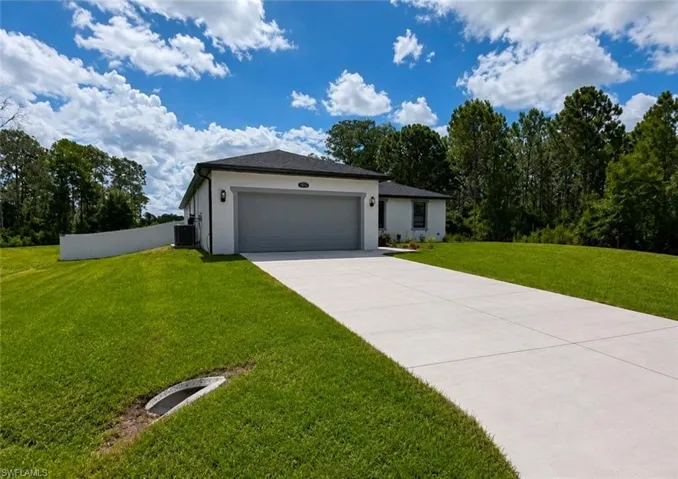 1012 Magnolia Ave, Lehigh Acres, Florida 33972