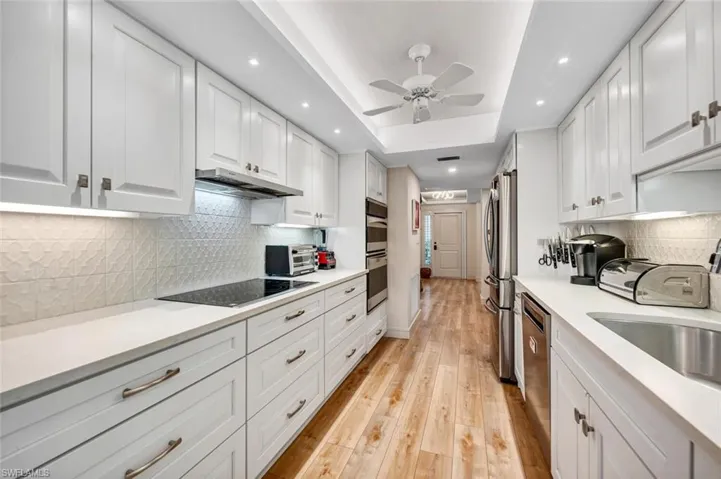Eat in Kitchen