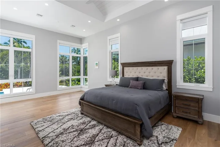 Owner's Suite/Master Bedroom