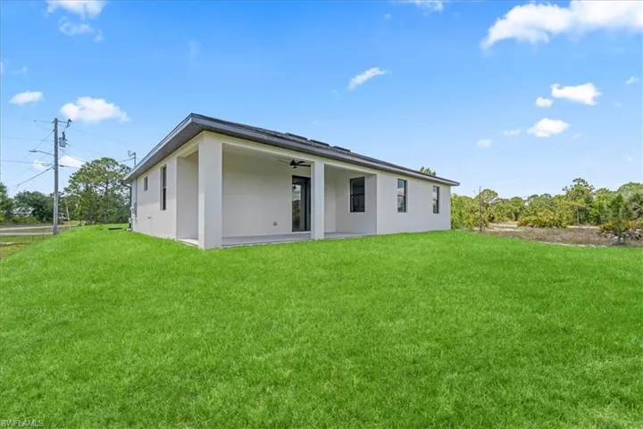 1003 Elgin St, Lehigh Acres, Florida 33974
