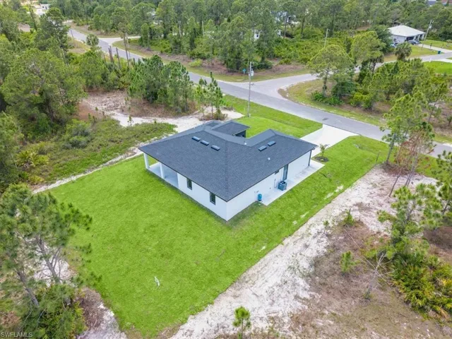 1003 Elgin St, Lehigh Acres, Florida 33974