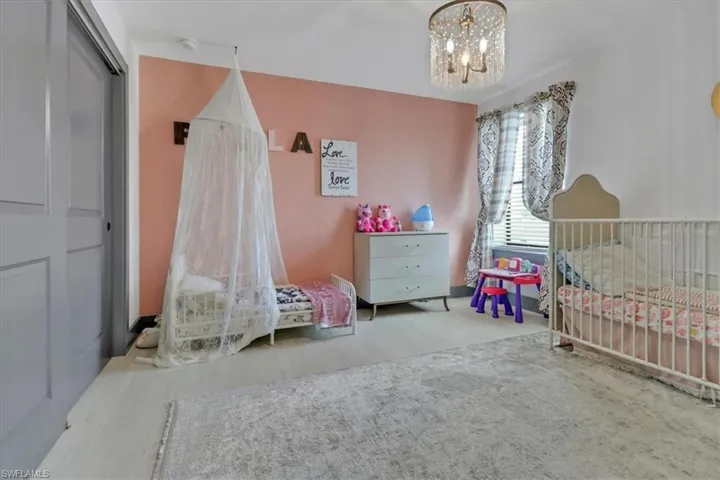 8355 Coral DR, FORT MYERS FL 33967