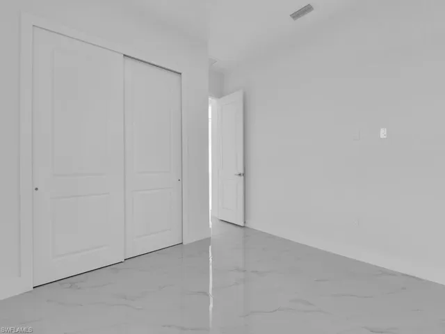 Unfurnished bedroom # 1with a closet