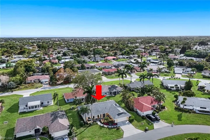 111 Blue Ridge Dr 23, Naples, Florida 34112