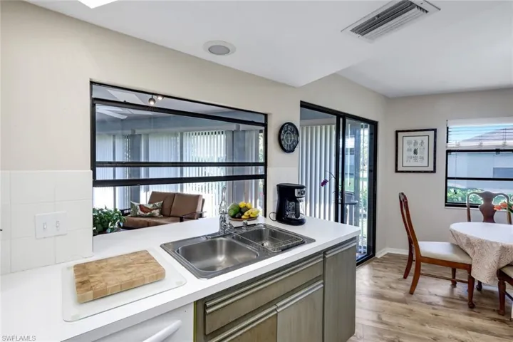 111 Blue Ridge Dr 23, Naples, Florida 34112