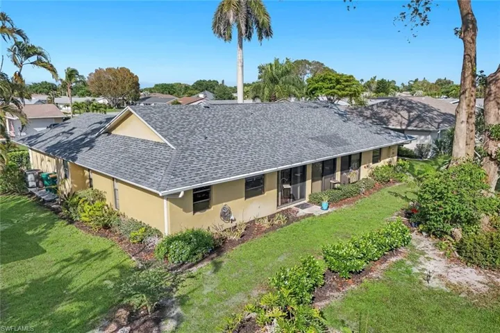 111 Blue Ridge Dr 23, Naples, Florida 34112