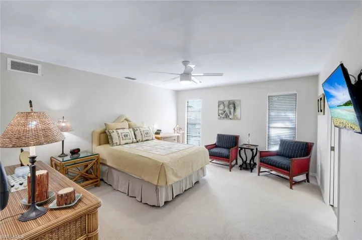 111 Blue Ridge Dr 23, Naples, Florida 34112