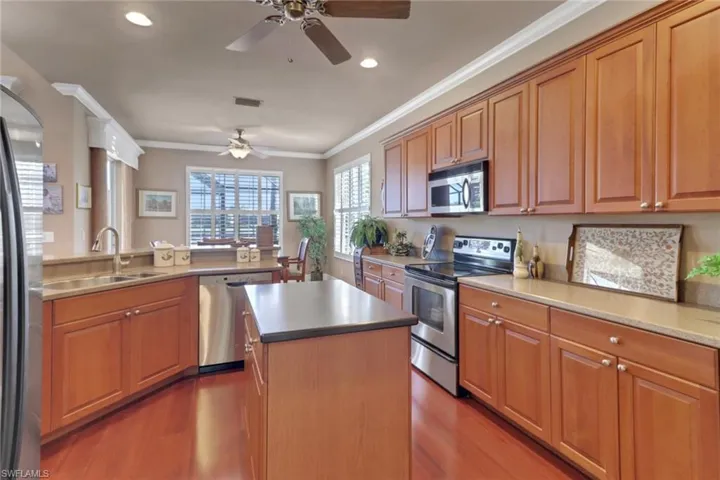 28681  San Galgano  WAY, Bonita Springs, FL 34135