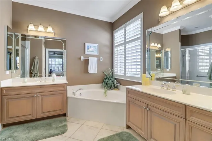 28681  San Galgano  WAY, Bonita Springs, FL 34135