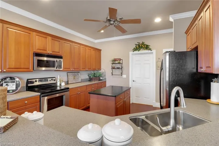 28681  San Galgano  WAY, Bonita Springs, FL 34135