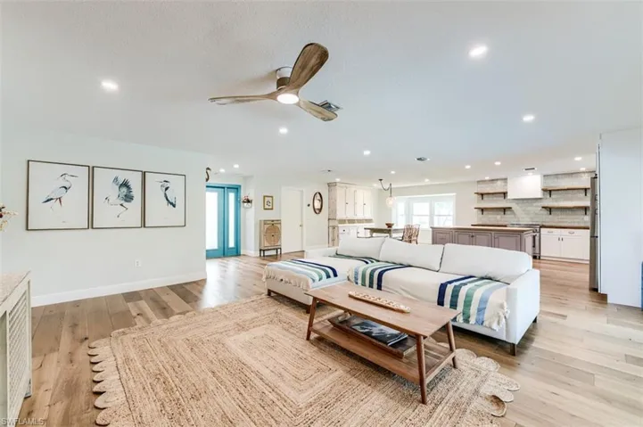 5302 Shalley Cir E, Fort Myers, Florida 33919