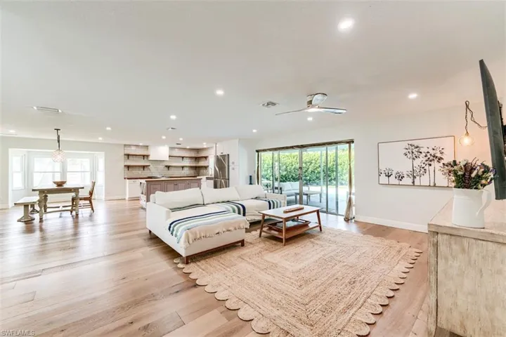 5302 Shalley Cir E, Fort Myers, Florida 33919