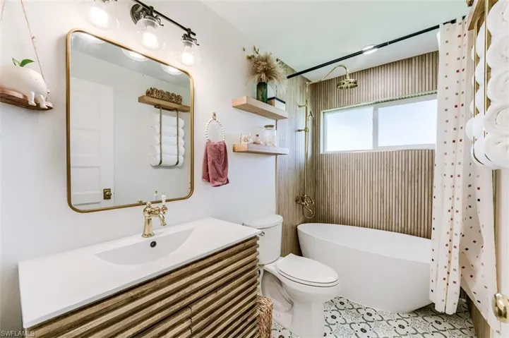 5302 Shalley Cir E, Fort Myers, Florida 33919