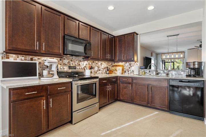 3455  Acapulco  CIR, CAPE CORAL, FL 33909