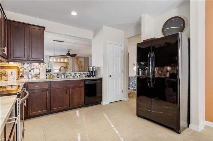 3455  Acapulco  CIR, CAPE CORAL, FL 33909