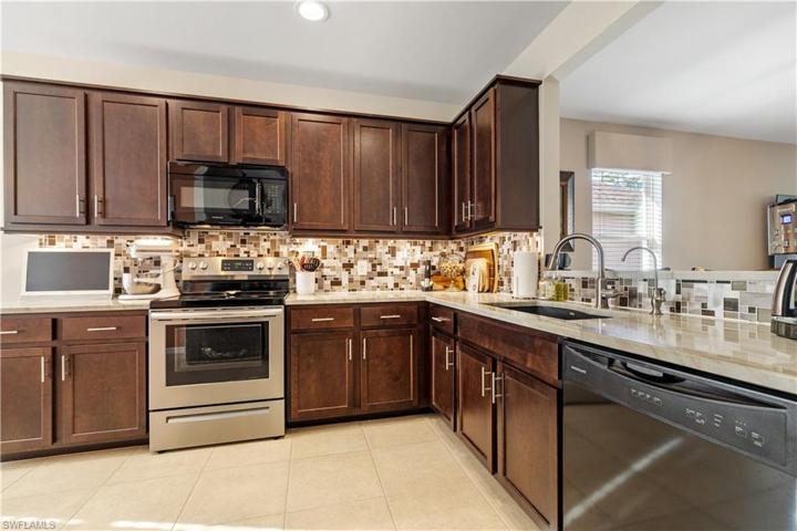 3455  Acapulco  CIR, CAPE CORAL, FL 33909