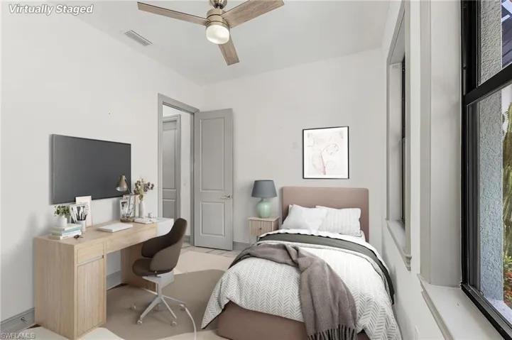 Bedroom with ceiling fan