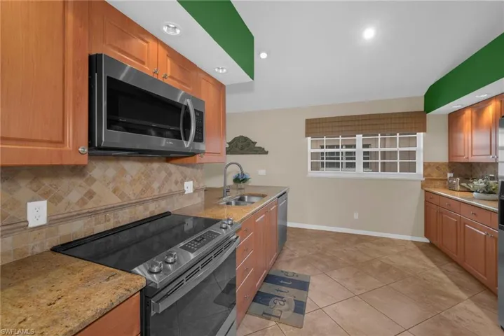 3951 Windward Passage Cir 202, Bonita Springs, Florida 34134