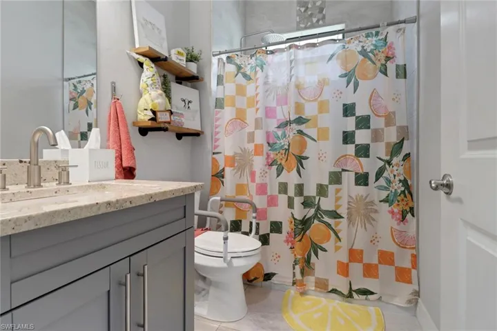 3735  32nd SE AVE, Naples, FL 34117