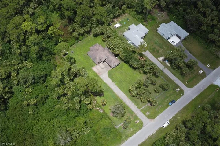 3735  32nd SE AVE, Naples, FL 34117