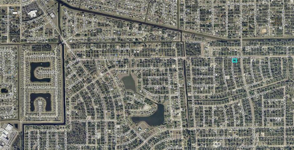 121 Bremen AVE S, LEHIGH ACRES FL 33974