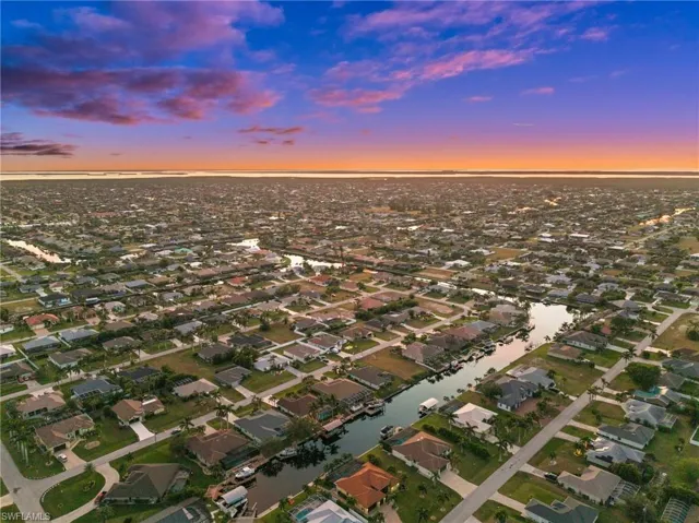 1629 SW 43rd  TER, Cape Coral, FL 33914