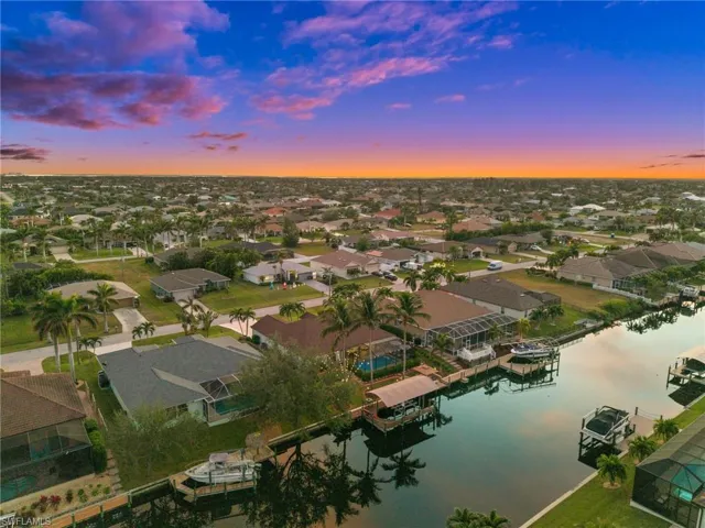 1629 SW 43rd  TER, Cape Coral, FL 33914