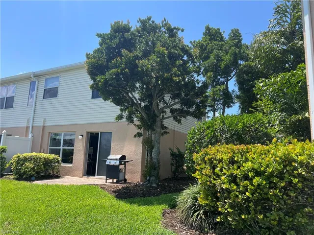 6361 Brant Bay Blvd 101, North Fort Myers, Florida 33917